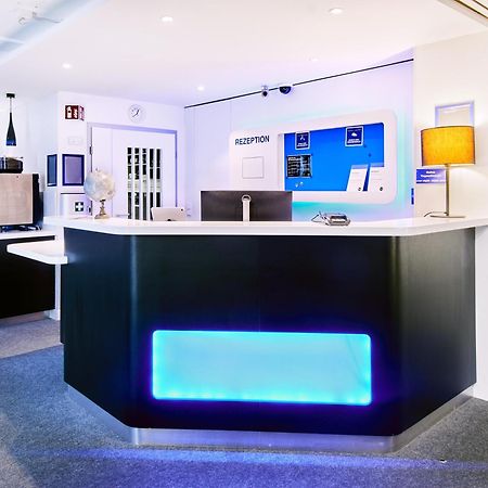 B&B Hotel Wiesbaden-Ost Экстерьер фото